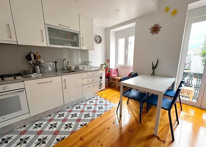 شقة Cozy And Bright - Graca Lisboa