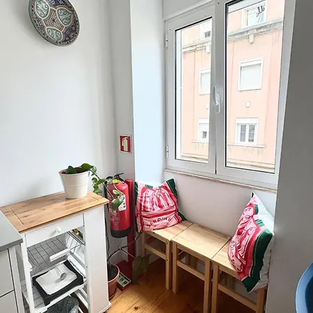 Апартаменти Cozy And Bright - Graca *